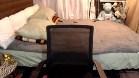 Snapshot of miss_angelic15 chatting on July 14, 10:21 am miss angelic15 online show from July 14, 10:21 am