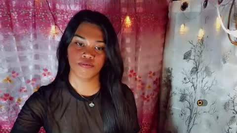 Snapshot of miss_bellah chatting on June 12, 5:12 pm Bellah online show from June 12, 5:12 pm