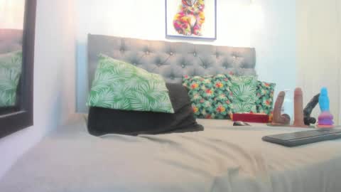 Snapshot of miss_big_ass21 chatting on March 12, 1:03 am miss_big_ass21 online show from March 12, 1:03 am