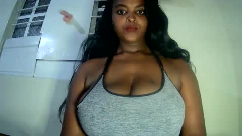 Snapshot of miss_blorps chatting on April 12, 4:23 pm spicey online show from April 12, 4:23 pm
