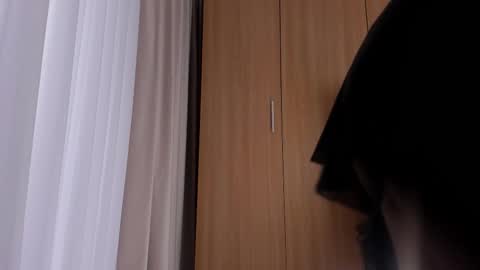 Ivy online show from November 19, 10:59 am