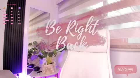 Catalina online show from October 17, 11:35 am