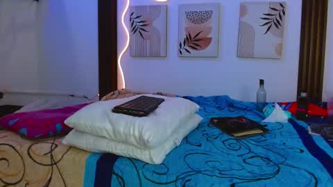 Merie online show from March 10, 8:58 pm