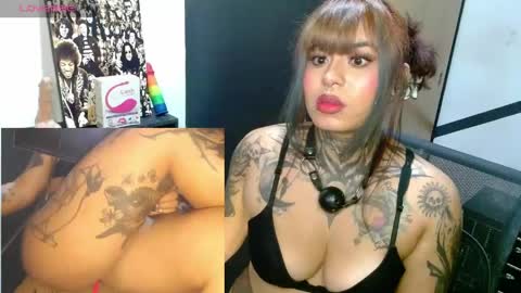 Snapshot of miss_clover chatting on May 27, 11:51 am miss_clover online show from May 27, 11:51 am