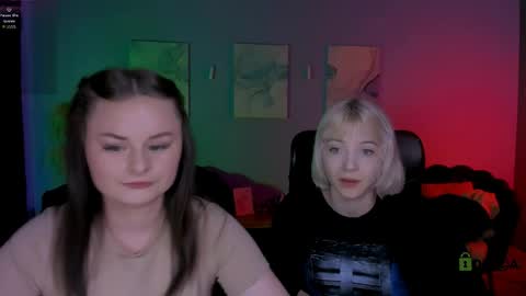 miss_courtney online show from April 4, 8:56 am
