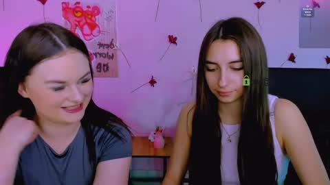 Snapshot of miss_courtney chatting on May 19, 8:53 am miss_courtney online show from May 19, 8:53 am