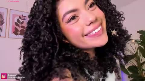 Snapshot of miss_curazao chatting on June 16, 12:41 pm CANDELA CASTRO online show from June 16, 12:41 pm