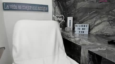 Danika online show from November 20, 10:59 am