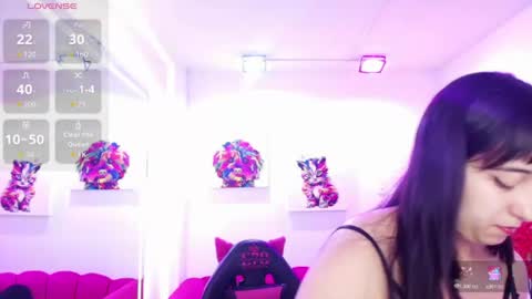 Snapshot of miss_dolly1 chatting on June 24, 12:37 pm Melanie online show from June 24, 12:37 pm