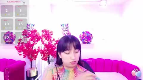 Snapshot of miss_dolly1 chatting on July 31, 12:37 pm Melanie online show from July 31, 12:37 pm