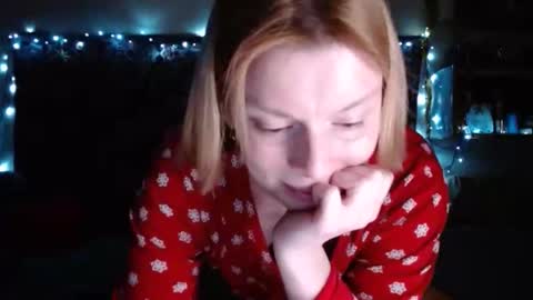 Elis online show from December 5, 7:06 pm