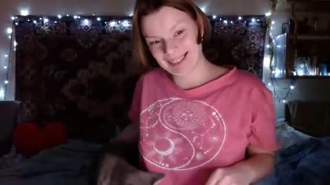 Elis online show from December 16, 4:38 pm