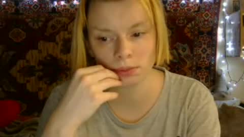 Elis online show from July 2, 10:54 am