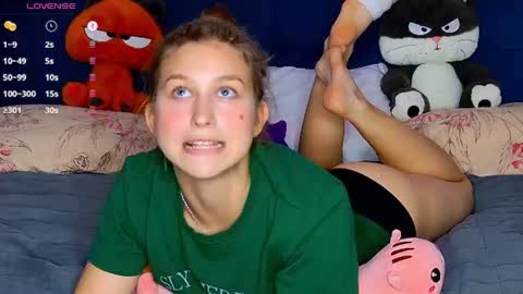 Emily online show from July 28, 6:20 pm