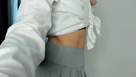 Snapshot of miss_emilyy chatting on December 20, 11:10 am Emily online show from December 20, 11:10 am