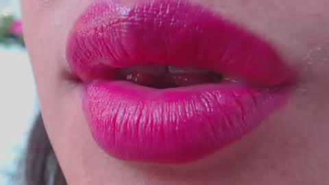 Miss Evoleth online show from December 7, 6:48 pm