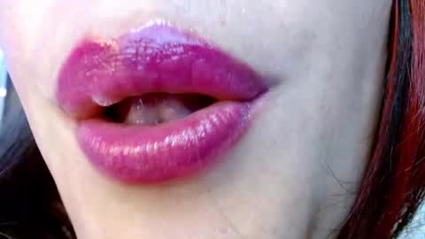 Miss Evoleth online show from January 27, 9:13 am