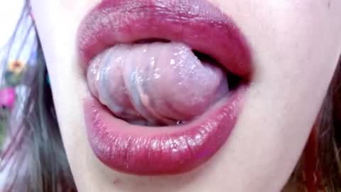 Miss Evoleth online show from February 20, 7:55 am