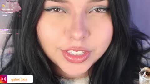 Snapshot of miss_galaxxia chatting on November 12, 9:58 pm Elisabeth IG galax xxia online show from November 12, 9:58 pm