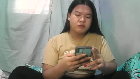 Snapshot of miss_georgina69 chatting on April 17, 3:20 am Georgina online show from April 17, 3:20 am