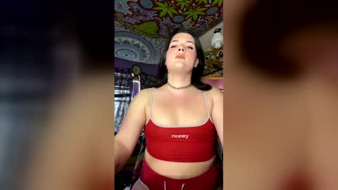 miss_honeypotpie online show from January 13, 10:04 pm