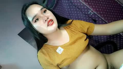 Snapshot of miss_horny139736 chatting on May 24, 11:04 am miss_horny139736 online show from May 24, 11:04 am