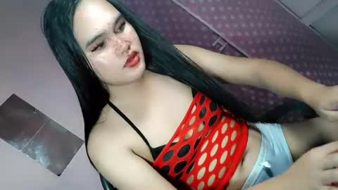 Snapshot of miss_horny139736 chatting on June 12, 6:18 pm miss_horny139736 online show from June 12, 6:18 pm