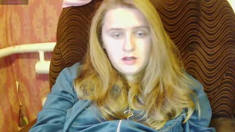 Miss Iriss online show from April 2, 3:53 pm