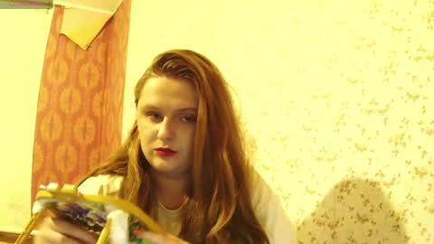 Miss Iriss online show from May 6, 6:35 pm