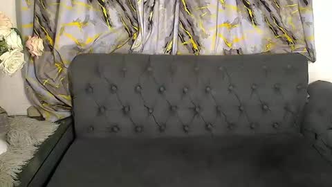 Snapshot of miss_juliex chatting on March 8, 11:03 am julie online show from March 8, 11:03 am