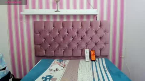 Snapshot of miss_kattya_ chatting on July 10, 11:46 am miss_kattya_ online show from July 10, 11:46 am