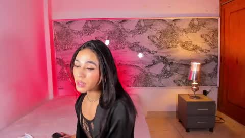 miss_khalifadoll online show from May 11, 4:18 am