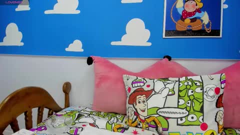 miss_lucyla online show from January 19, 11:03 am