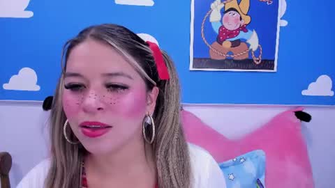 Snapshot of miss_lucyla chatting on June 16, 11:02 am miss_lucyla online show from June 16, 11:02 am