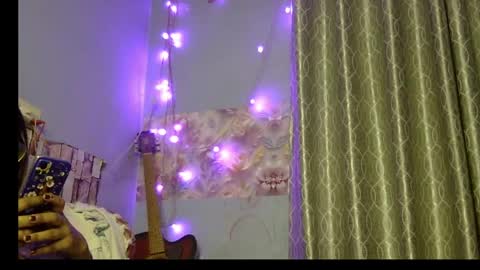 Snapshot of miss_mahi69 chatting on May 2, 6:57 pm Mahi online show from May 2, 6:57 pm