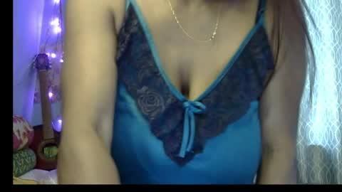 Snapshot of miss_mahi69 chatting on May 8, 2:39 am Mahi online show from May 8, 2:39 am