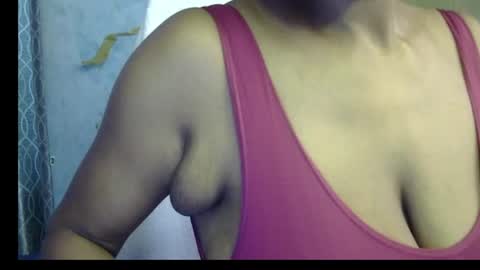 Snapshot of miss_mahi69 chatting on June 10, 6:01 am Mahi online show from June 10, 6:01 am