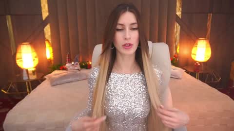   online show from January 8, 7:13 am