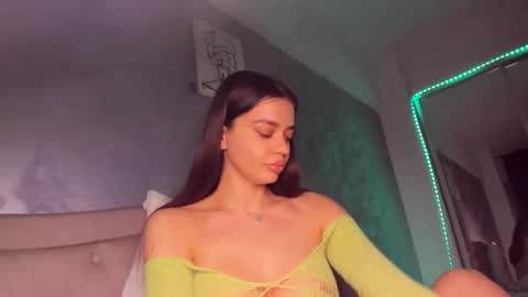Snapshot of miss_medyson chatting on January 28, 3:14 pm miss_medyson online show from January 28, 3:14 pm