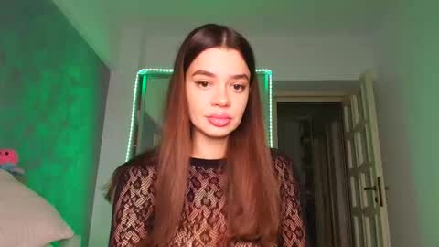 Snapshot of miss_medyson chatting on October 4, 11:08 am miss_medyson online show from October 4, 11:08 am