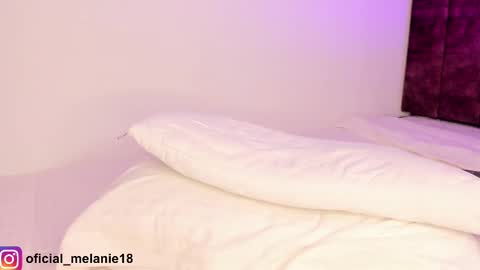 Snapshot of miss_melanie18 chatting on February 19, 1:08 am Alejandra online show from February 19, 1:08 am