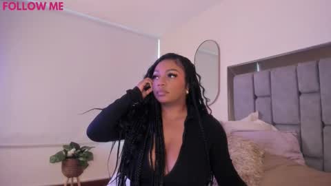 Mian  online show from November 8, 8:07 pm