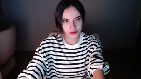 Snapshot of miss_nat chatting on July 9, 3:21 am Nat online show from July 9, 3:21 am