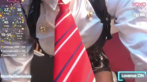 Miss Nicole online show from January 17, 9:28 pm