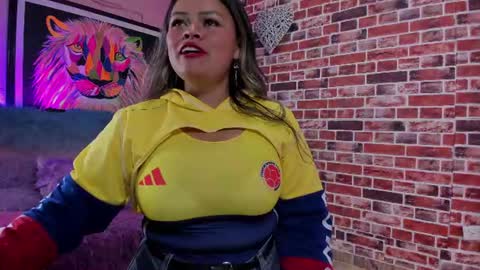 Miss Pecados online show from June 17, 8:54 pm