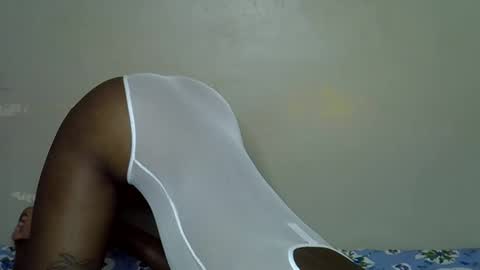 miss_pretty1 online show from January 6, 5:33 am