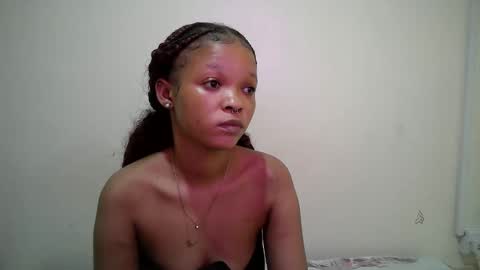 miss_rihanna2 online show from April 25, 3:42 pm