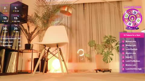 Snapshot of miss_satori_rose chatting on December 25, 1:53 am Satori Rose online show from December 25, 1:53 am