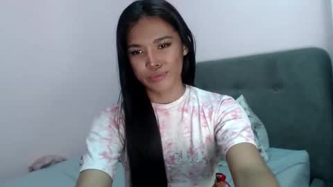 Snapshot of miss_scarletslut chatting on October 12, 8:19 pm Scarlet Slut online show from October 12, 8:19 pm