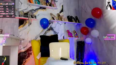 Snapshot of miss_shannell chatting on July 3, 3:51 pm Shannell online show from July 3, 3:51 pm